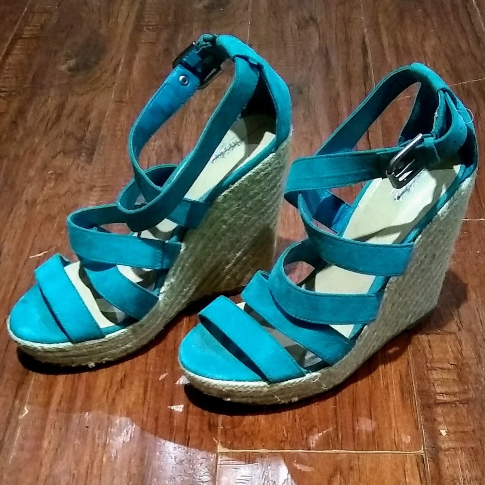 💙Gorgeous Women's Blue Suede Wedge Heels
